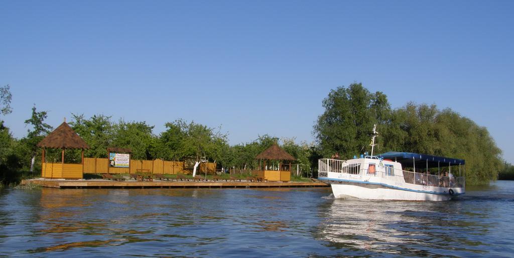 Pelican City Vylkove Bagian luar foto